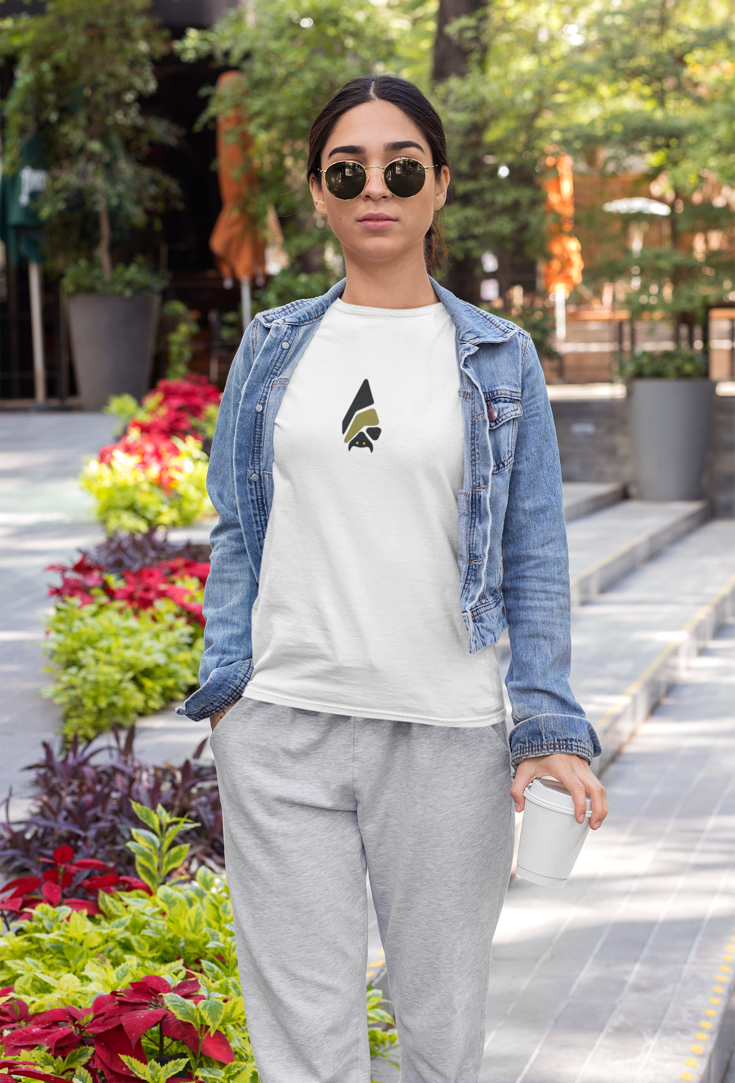 t shirt mockup of an athleisure styled woman 32470 kopi